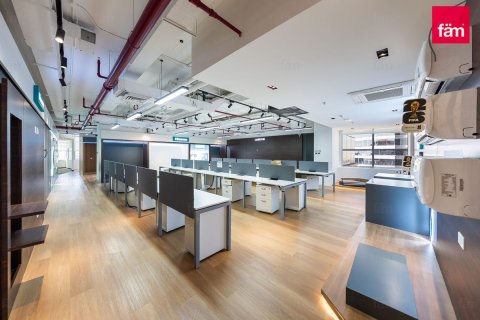 Office de 1121.7m² à Dubai, UAE No. 165817