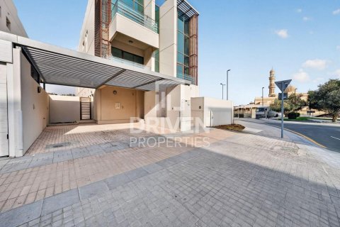 6 bedrooms Villa in Meydan, UAE No. 193324 15