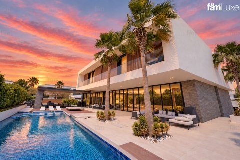 5 bedrooms Villa in Dubai Hills Estate, UAE No. 207950