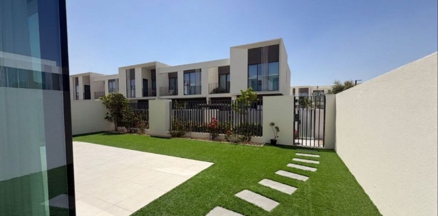 4 bedrooms Townhouse in The Valley, UAE No. 165661