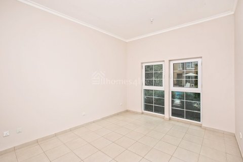 2 bedrooms Apartment in Dubai Investment Park, UAE No. 165659 3