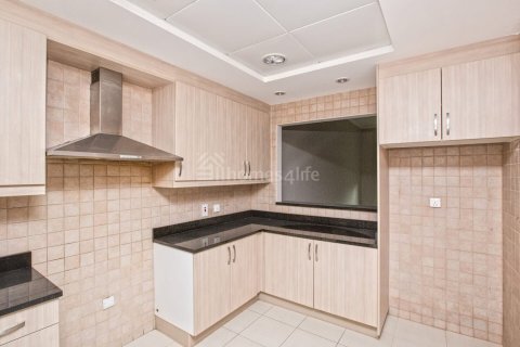 2 bedrooms Apartment in Dubai Investment Park, UAE No. 165659 9