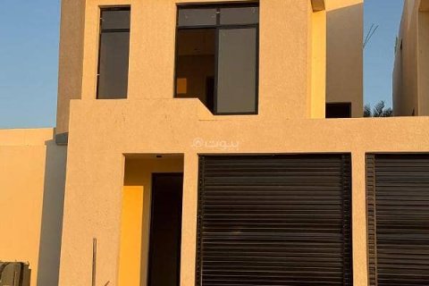 4 bedrooms Villa in Khobar, Saudi Arabia No. 60377