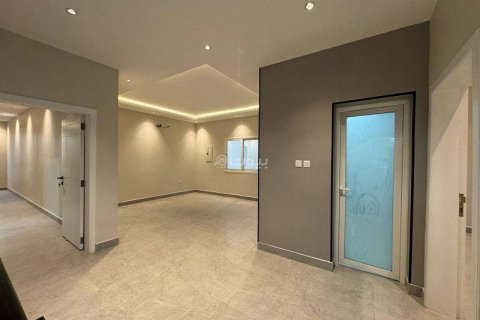 Villa de 6 chambres à Khobar, Saudi Arabia No. 60374 10