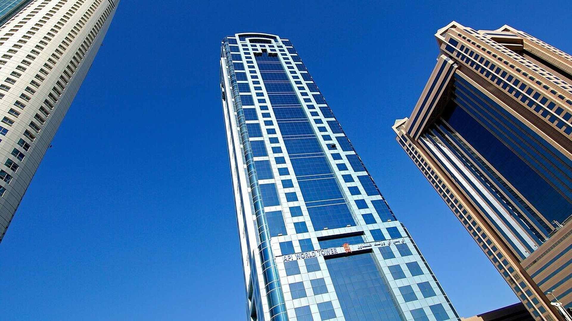 API WORLD TOWER