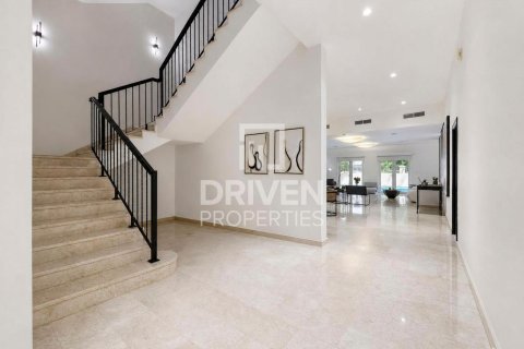 5 bedrooms Villa in The Villa, UAE No. 201380