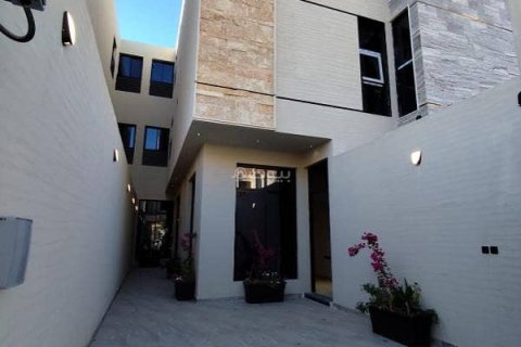 Apartment de 3 dormitorios en Riyadh, Saudi Arabia No. 61129 5