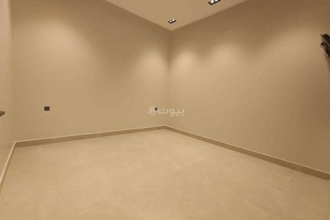 3 bedrooms Apartment in Riyadh, Saudi Arabia No. 61130 10