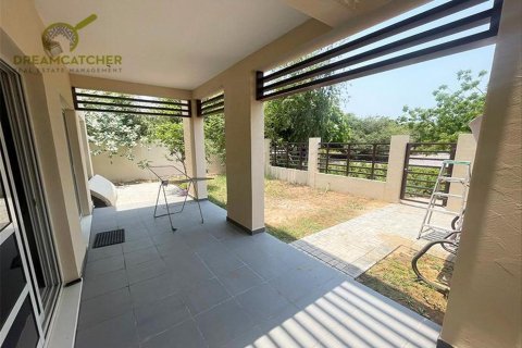 3 bedrooms Villa in Mina Al Arab, UAE No. 33341 24