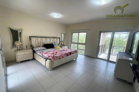 3 bedrooms Villa in Mina Al Arab, UAE No. 33341 8