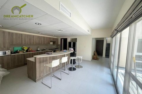 3 bedrooms Villa in Mina Al Arab, UAE No. 33341 3