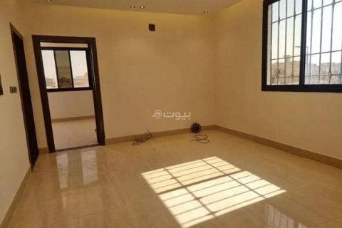 5 bedrooms Villa in Riyadh, Saudi Arabia No. 61313