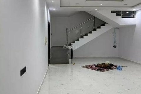 4 bedrooms Villa in Riyadh, Saudi Arabia No. 61310