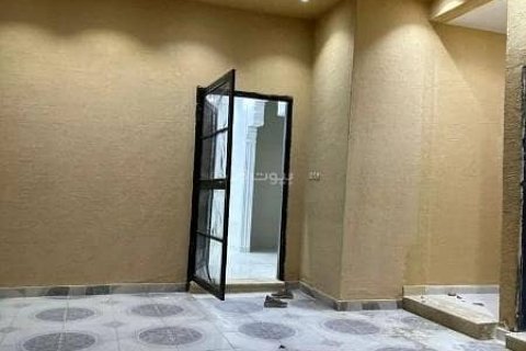 Villa de 4 chambres à Riyadh, Saudi Arabia No. 61310 4