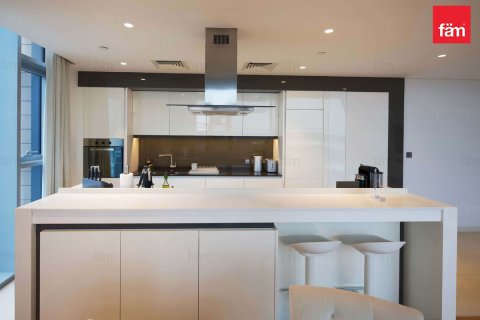 2 bedrooms Apartment in Dubai, UAE No. 165289 6