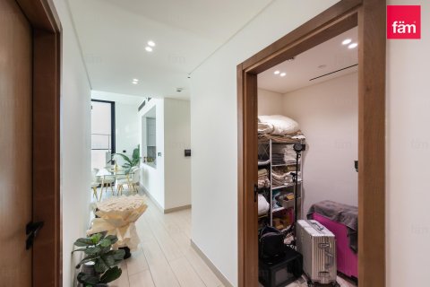 2 bedrooms Apartment in Dubai, UAE No. 165287 12