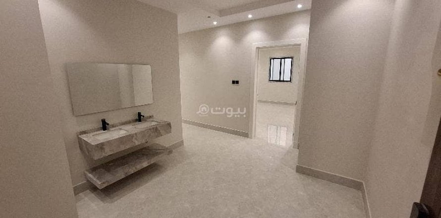 4 bedrooms Apartment in Riyadh, Saudi Arabia No. 68015
