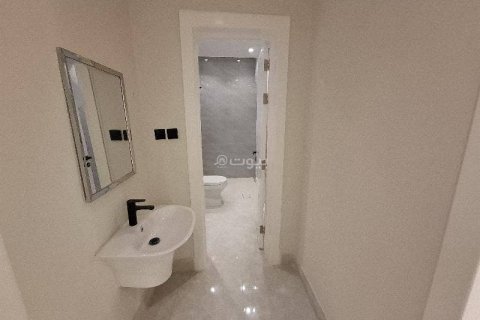 4 bedrooms Apartment in Riyadh, Saudi Arabia No. 68015 13