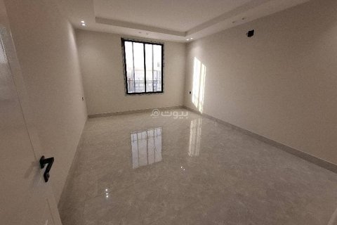 4 bedrooms Apartment in Riyadh, Saudi Arabia No. 68015 12