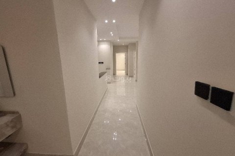 4 bedrooms Apartment in Riyadh, Saudi Arabia No. 68015 5