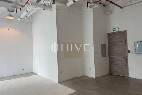60.3m² Office in SOL Bay, UAE No. 46525