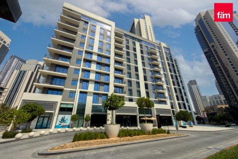 2 bedrooms Apartment in Dubai, UAE No. 168223