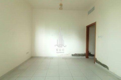 Appartement de 3 chambres à Al Khalidiya, UAE No. 49647 10