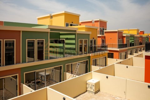 Таунхаус с 3 спальнями в Damac Lagoons, ОАЭ №166433 13