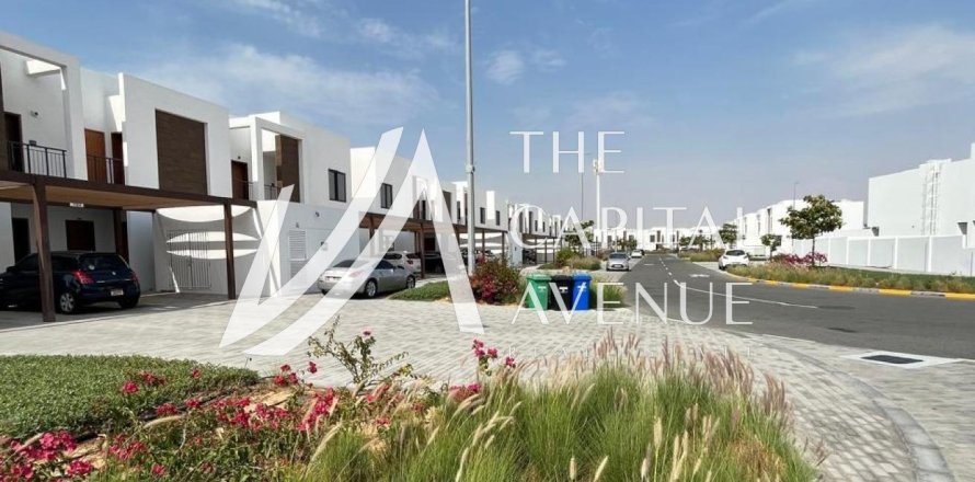 3 غرف نوم شقة في Al Ghadeer 2, الإمارات العربية المتحدة رقم 202293