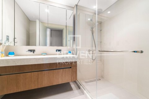 2 غرف نوم شقة في EMAAR Beachfront, الإمارات العربية المتحدة رقم 191980 14