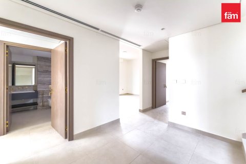 4 bedrooms Villa in Dubai, UAE No. 165576 16