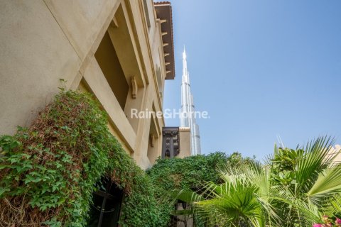2 bedrooms Apartment in Old Town, UAE No. 156285