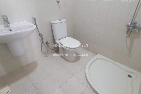 750m² Villa in As Sib, Oman No. 54002 8