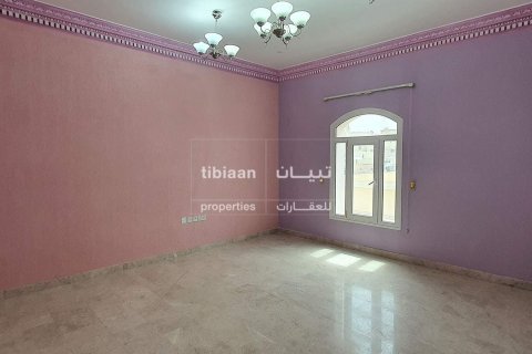 750m² Villa in As Sib, Oman No. 54002 16