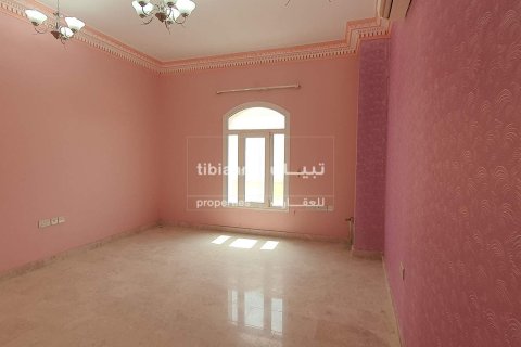 750m² Villa in As Sib, Oman No. 54002 15
