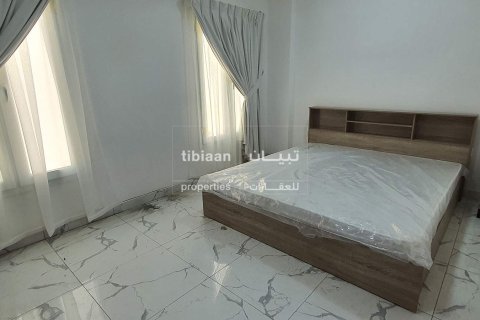 Apartment de 2 dormitorios en As Sib, Oman No. 54003 5
