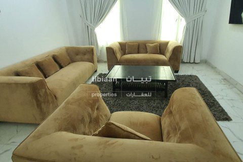 Apartment de 2 dormitorios en As Sib, Oman No. 54003 3