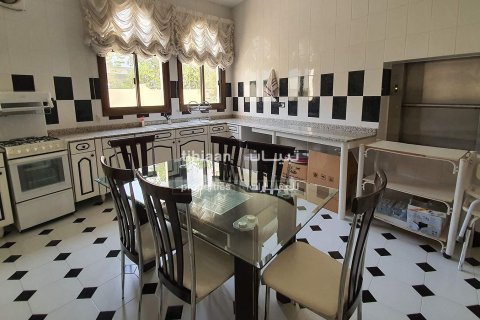 5 bedrooms Villa in Muscat, Oman No. 53999 6