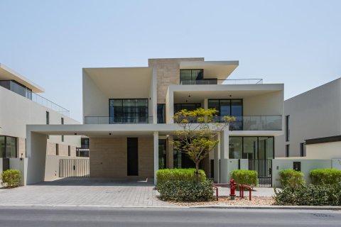 5 bedrooms Villa in Dubai Hills Estate, UAE No. 207560