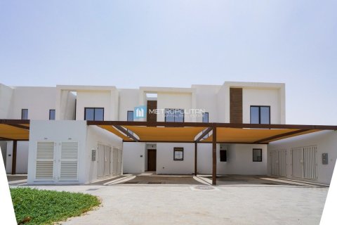 Townhouse de 2 chambres à Al Ghadeer, UAE No. 137118