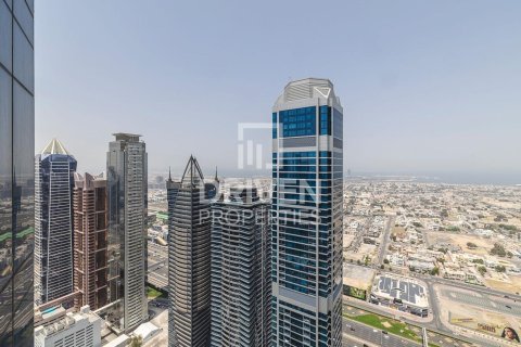 2 bedrooms Apartment in Paramount Tower Hotel & Residences, UAE No. 193035 14
