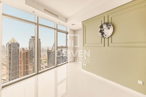 2 bedrooms Apartment in Paramount Tower Hotel & Residences, UAE No. 193035 5