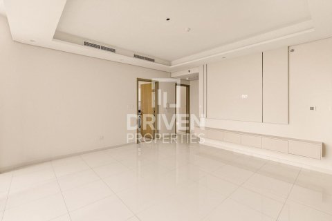 2 bedrooms Apartment in Paramount Tower Hotel & Residences, UAE No. 193035 9