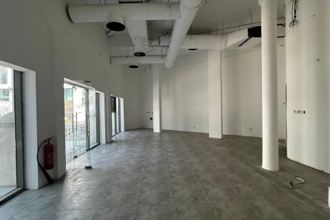 Shop in Muscat, Oman No. 54895 4