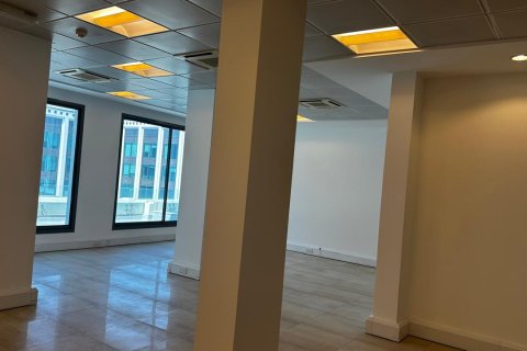 Office de en Muscat, Oman No. 54896 4