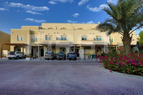 5 غرفة نوم  فيلا في أبو ظبي, الإمارات العربية المتحدة رقم 203349