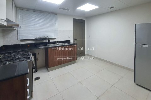 Apartment de 1 dormitorio en Muscat, Oman No. 53693 4