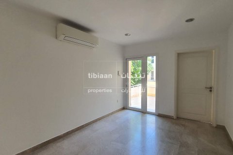 Townhouse de 4 dormitorios en Muscat, Oman No. 53694 5