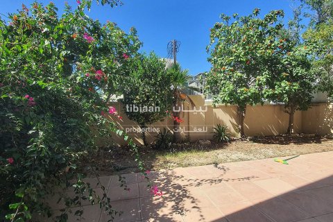 Townhouse de 4 dormitorios en Muscat, Oman No. 53694 3