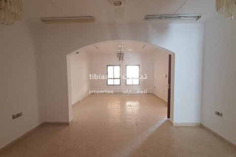 Вилла с 4 спальнями в Маскат, Оман №53695 4